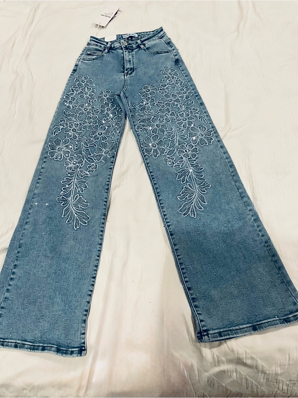 Nina Rossi NWT Embroidered Rhinestone Wide Leg Jeans Size S
